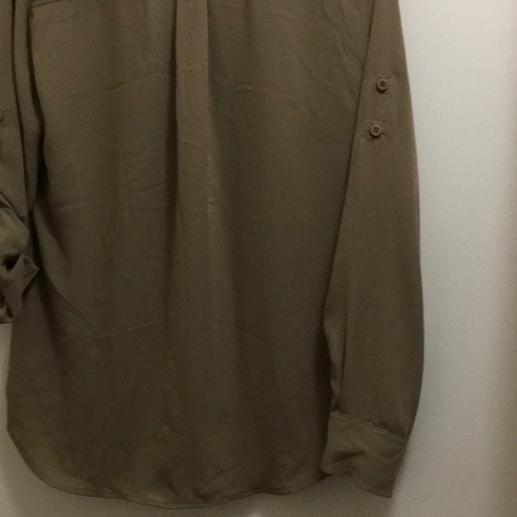 NWT New York & Company Tan Blouse Size S - Picture 9 of 11